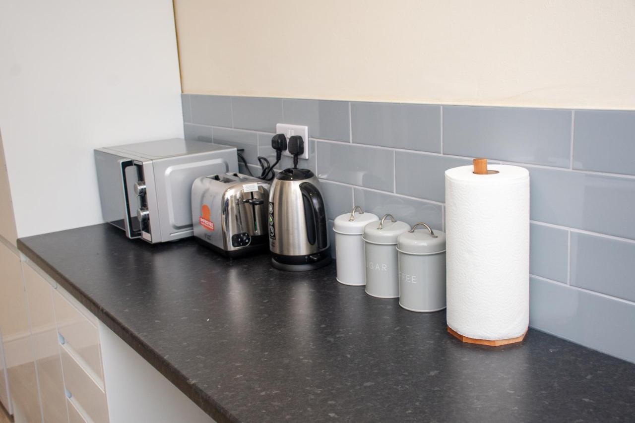 Royale Green View House- Free Parking, Wifi, Perfect For Contractors And Holiday Northampton Eksteriør billede